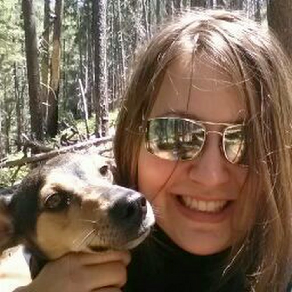 Meet your Posher, Leslie